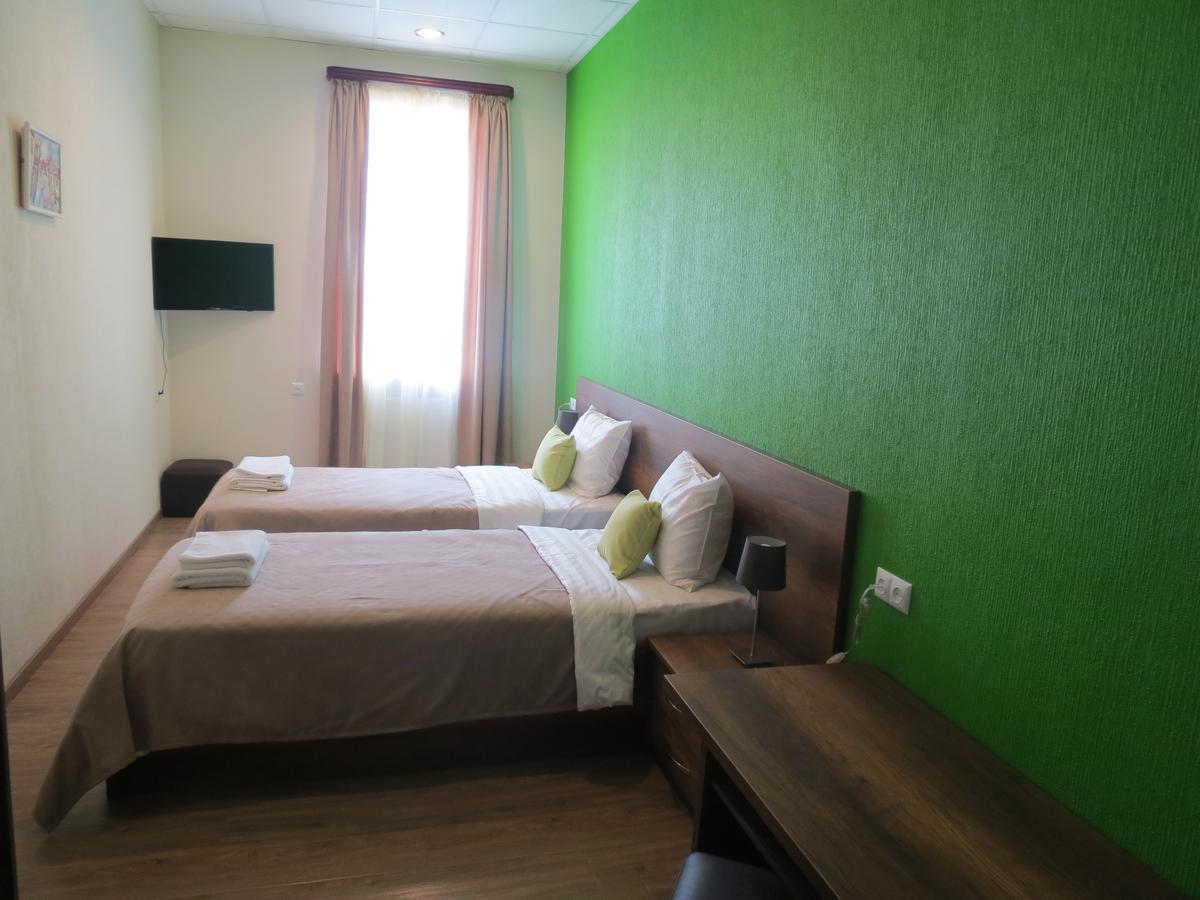 Your Home Hotel Tbiliszi Kültér fotó
