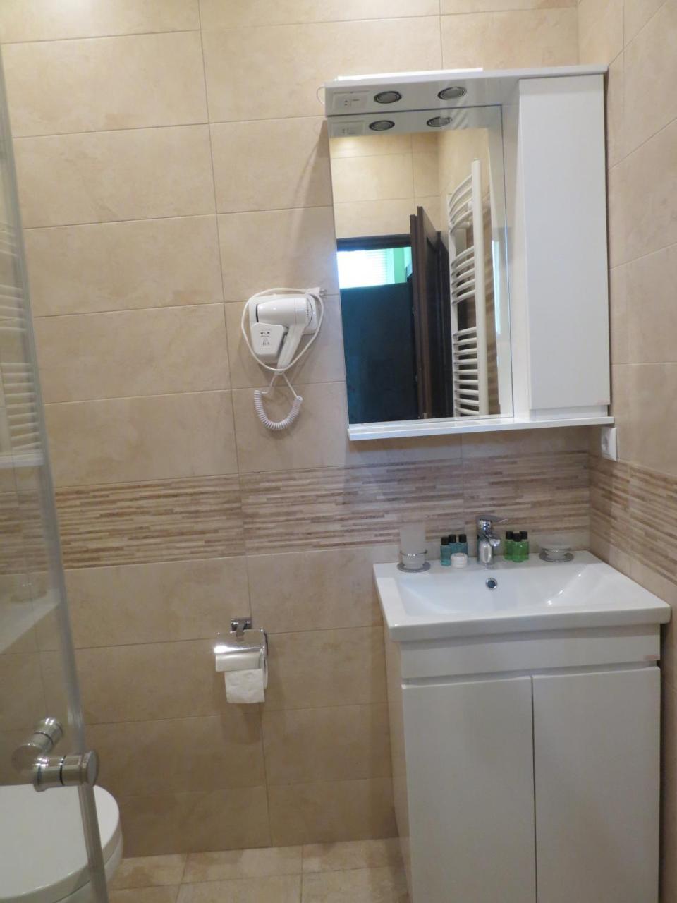 Your Home Hotel Tbiliszi Kültér fotó